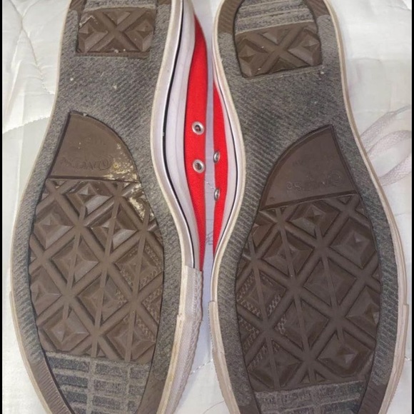 Converse - Picture 2 of 2